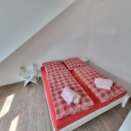 Haus-itjen-5-watt-nblick